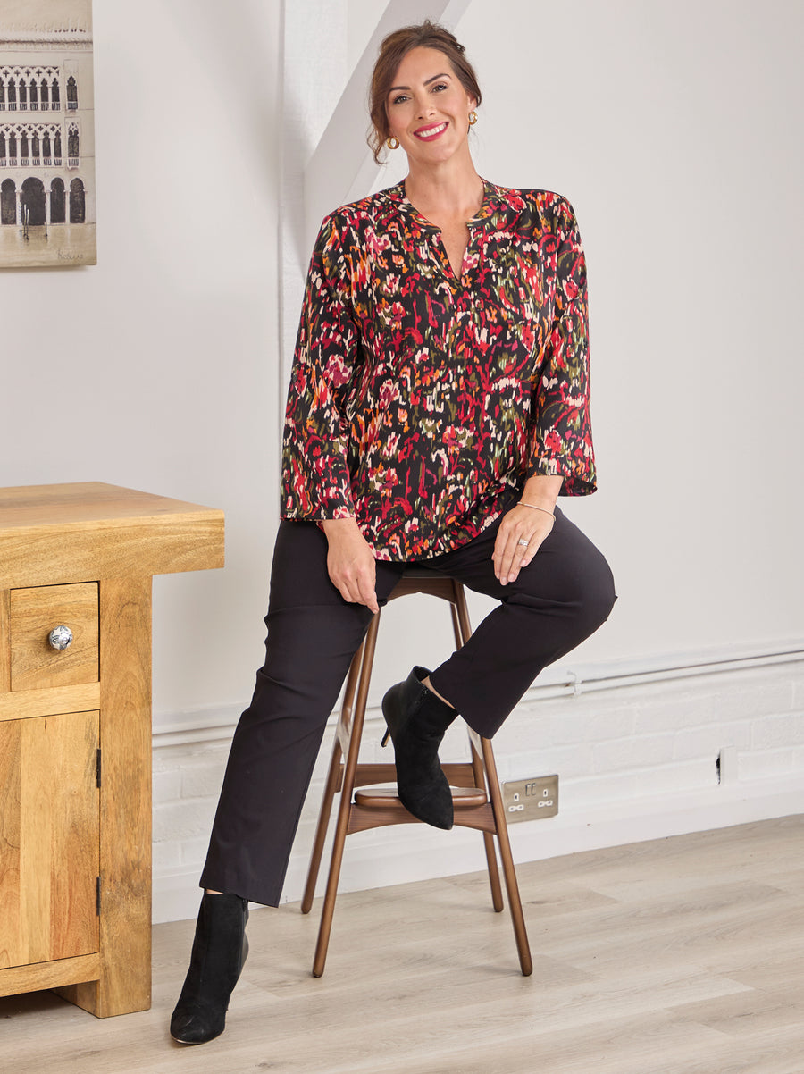 Amelia Crepe Top - Red/Black