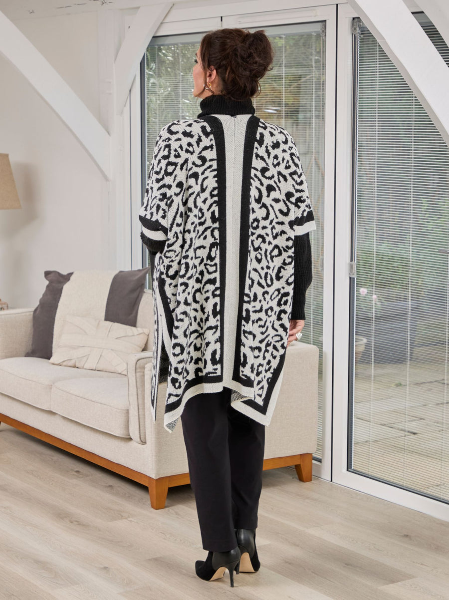 Athena Knitted Poncho - Leopard