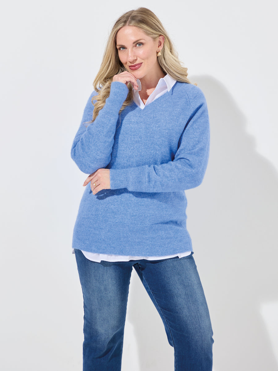 KAFFE Curve Niela Provence V-Neck Jumper