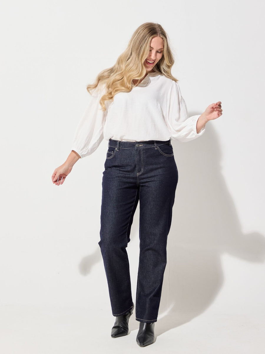 KAFFE Curve Flora Classic Denim Jeans