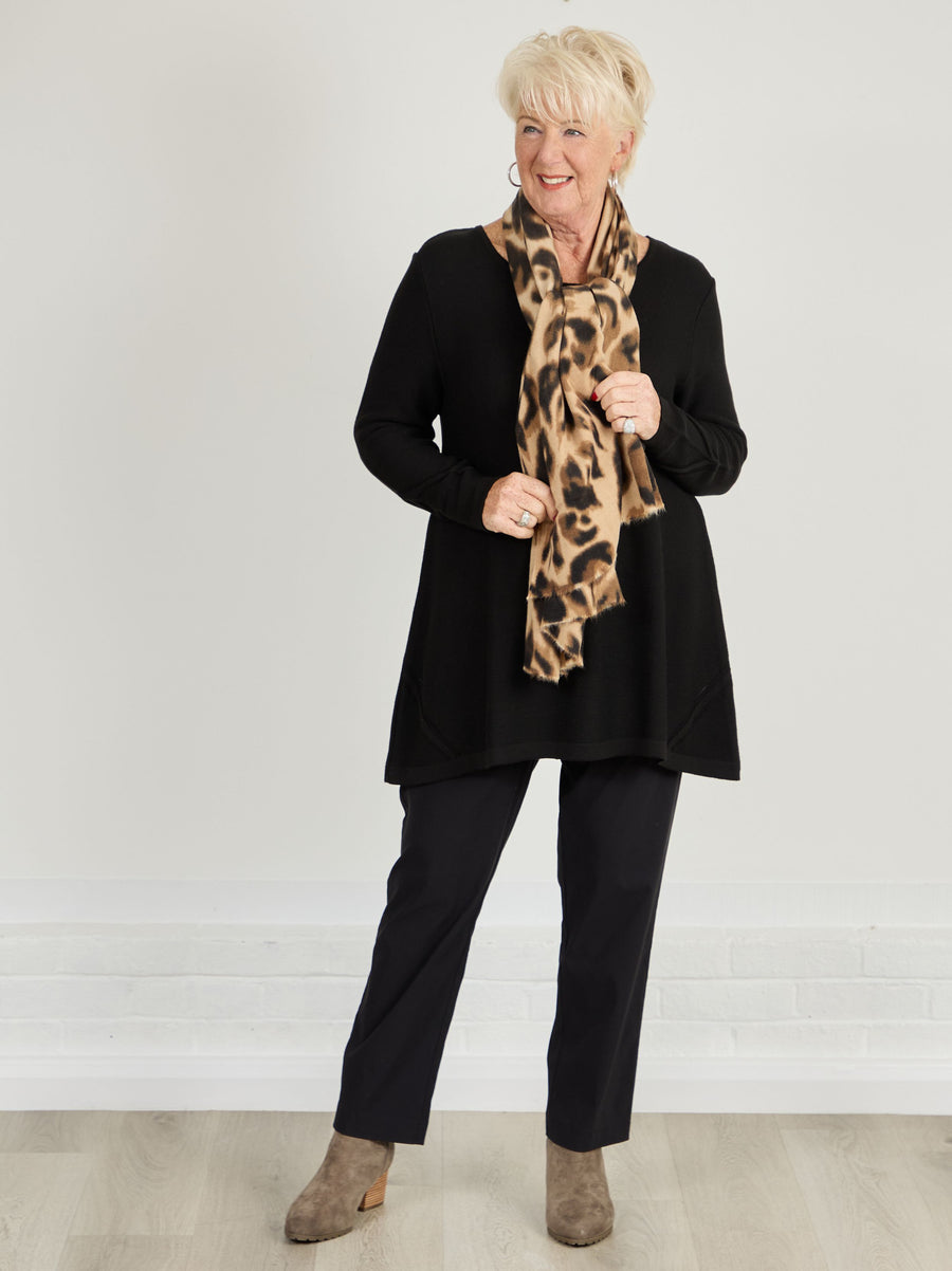 Leopard Print Winter Scarf - Beige