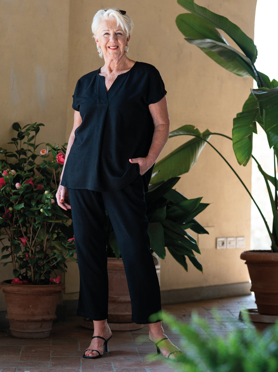 Kikki by CISO Black Viscose/Linen Trouser