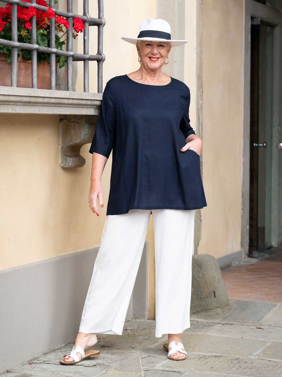 Felicity Viscose/Linen Top - Navy