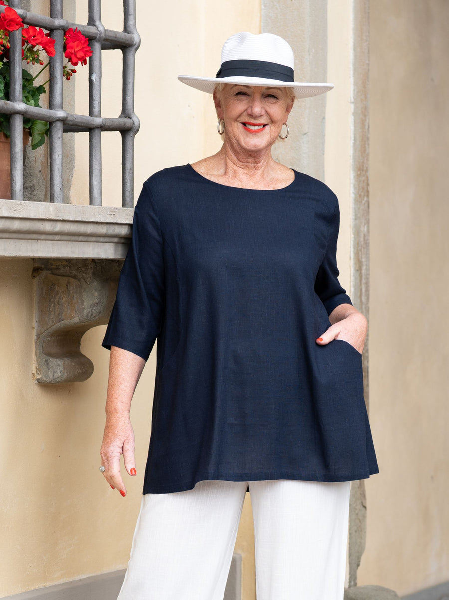 Felicity Viscose/Linen Top - Navy