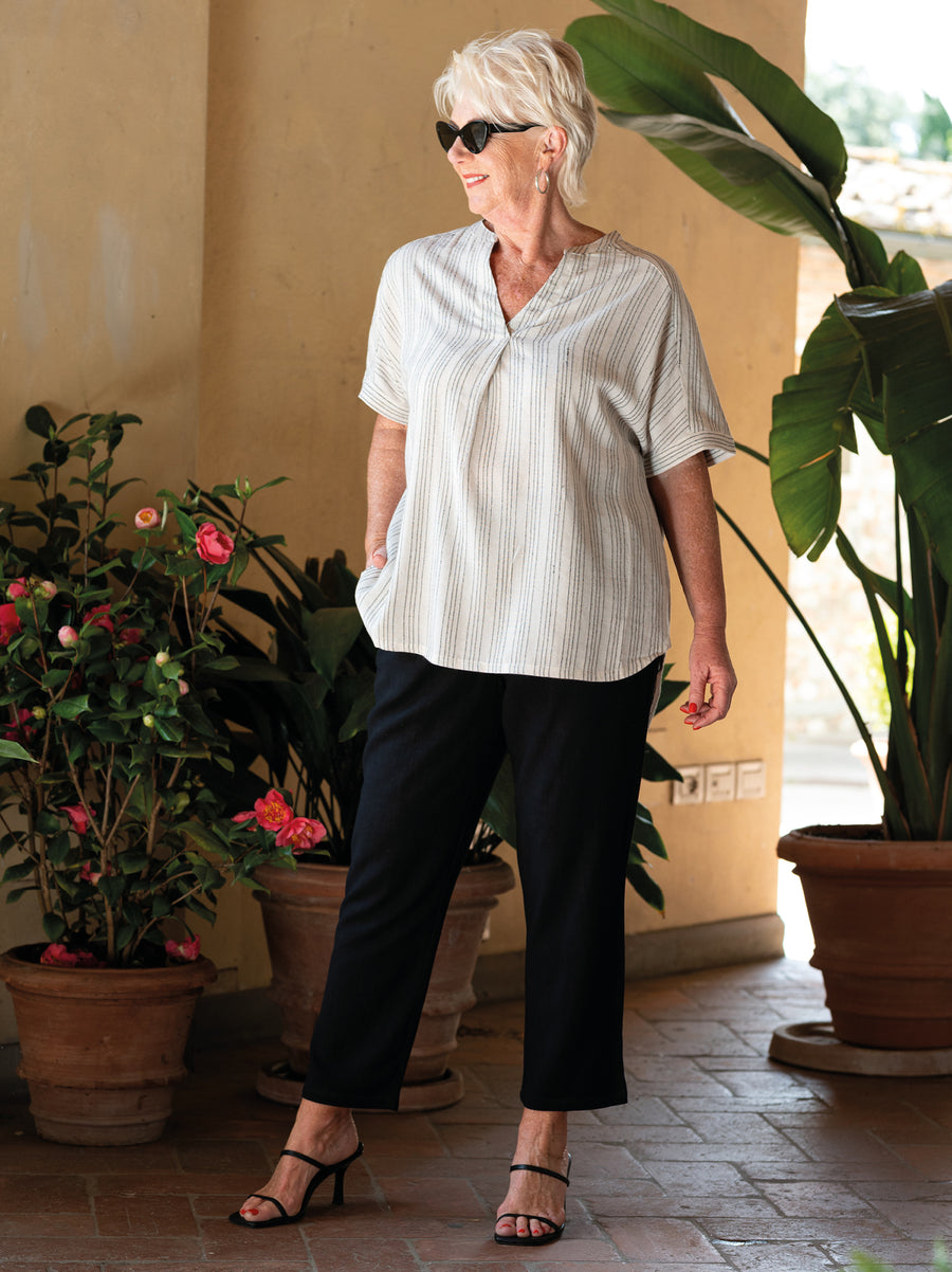 Ellen by CISO Natural/Black Viscose/Linen Top