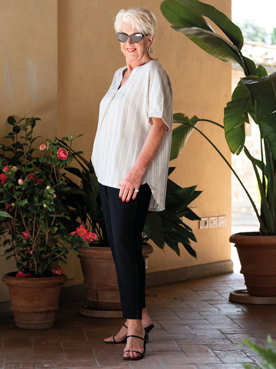 Ellen by CISO Natural/Black Viscose/Linen Top