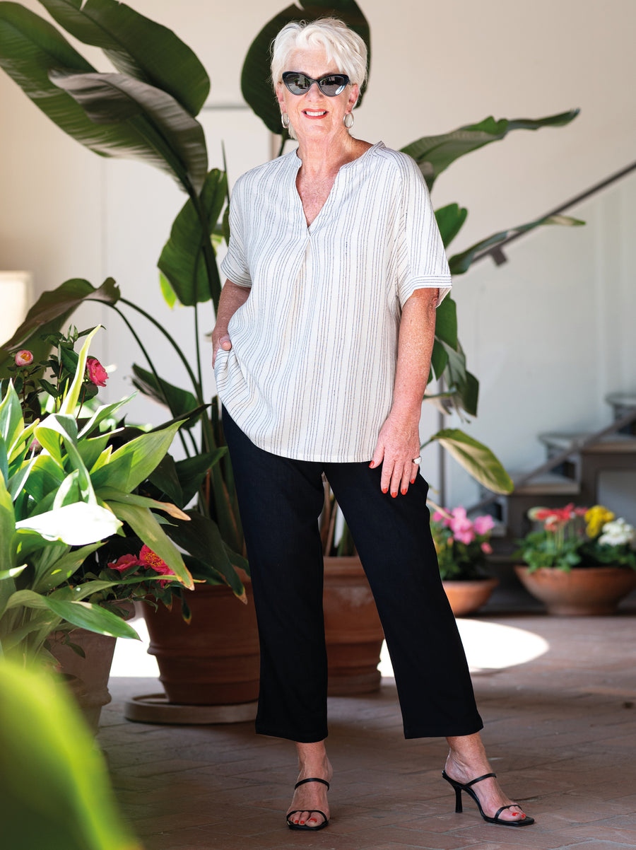Kikki by CISO Black Viscose/Linen Trouser